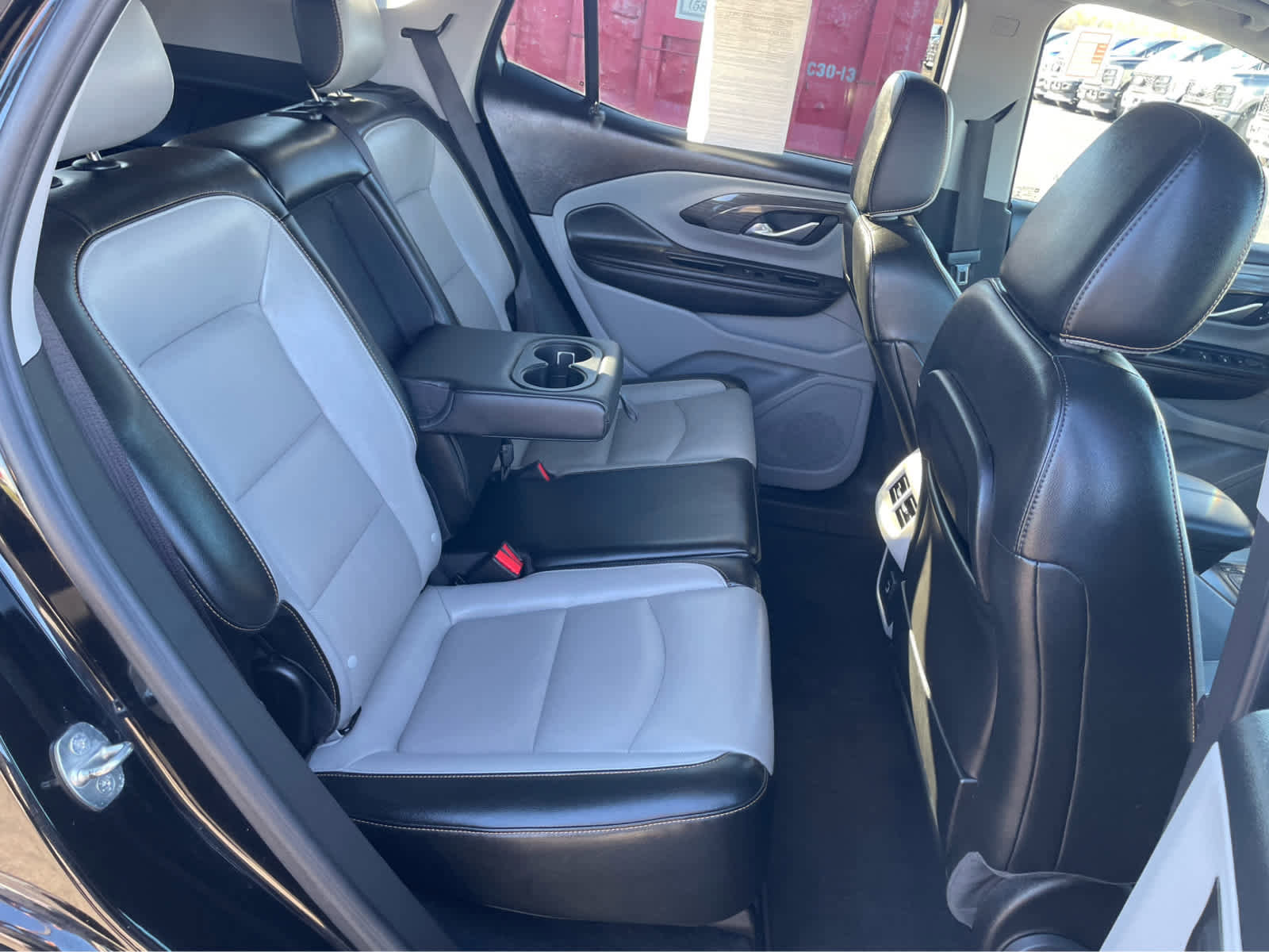 Used 2020 GMC Terrain SLT image 31