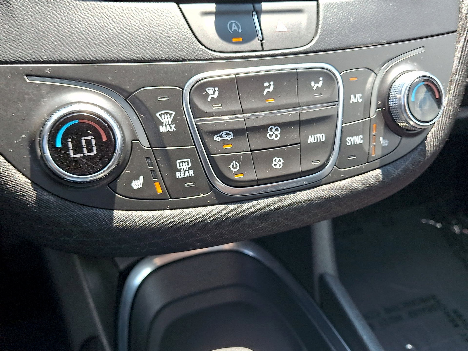 Used 2023 Chevrolet Malibu LT FWD image 19