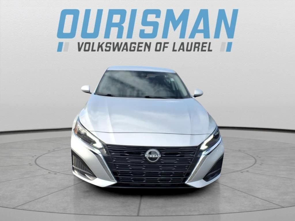 Used 2023 Nissan Altima 2.5 SV image 6