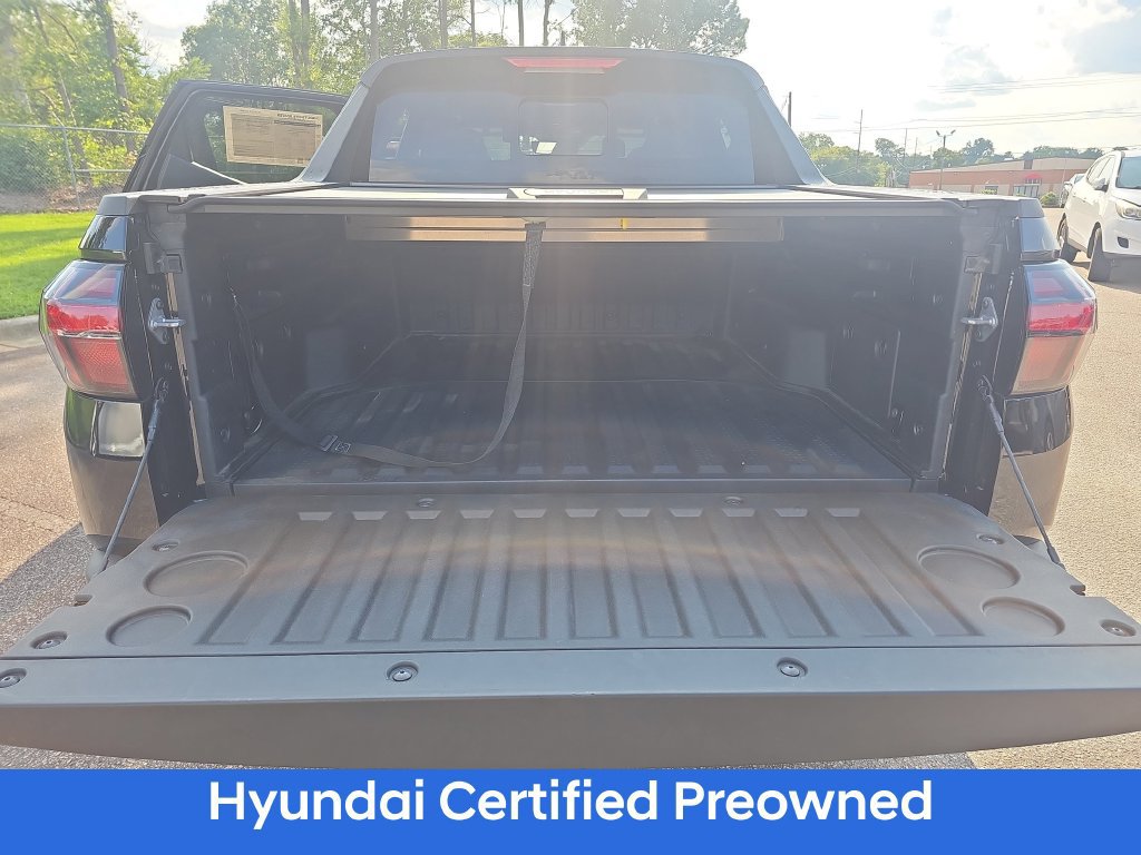 Certified 2025 Hyundai Santa Cruz Limited AWD/4WD image 12