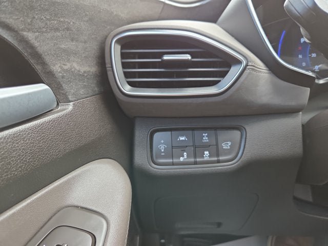 Used 2019 Hyundai Santa Fe SEL AWD/4WD image 22