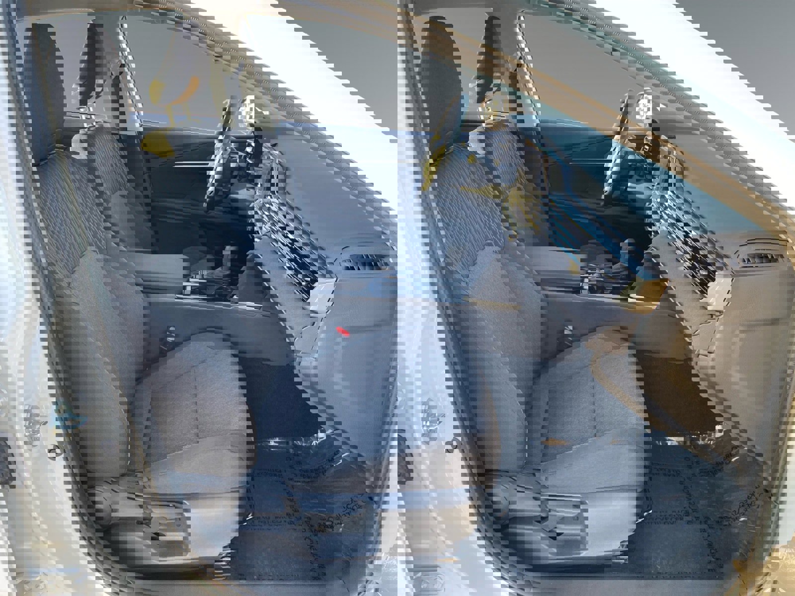 Used 2025 Toyota Camry LE image 15