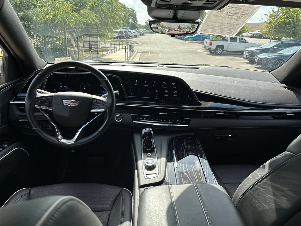 Used 2021 Cadillac Escalade Sport RWD image 29