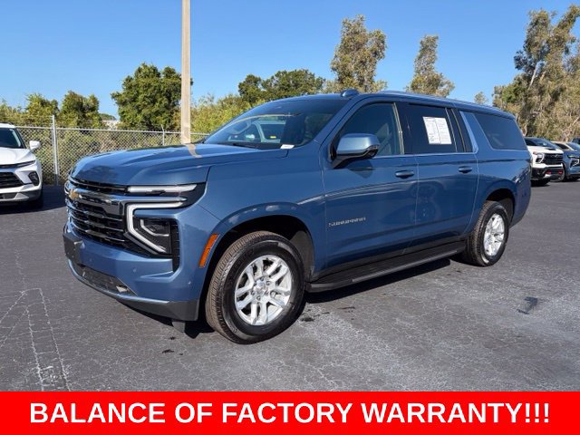 Used 2026 Chevrolet Suburban LT w/ Comfort Package AWD/4WD image 3