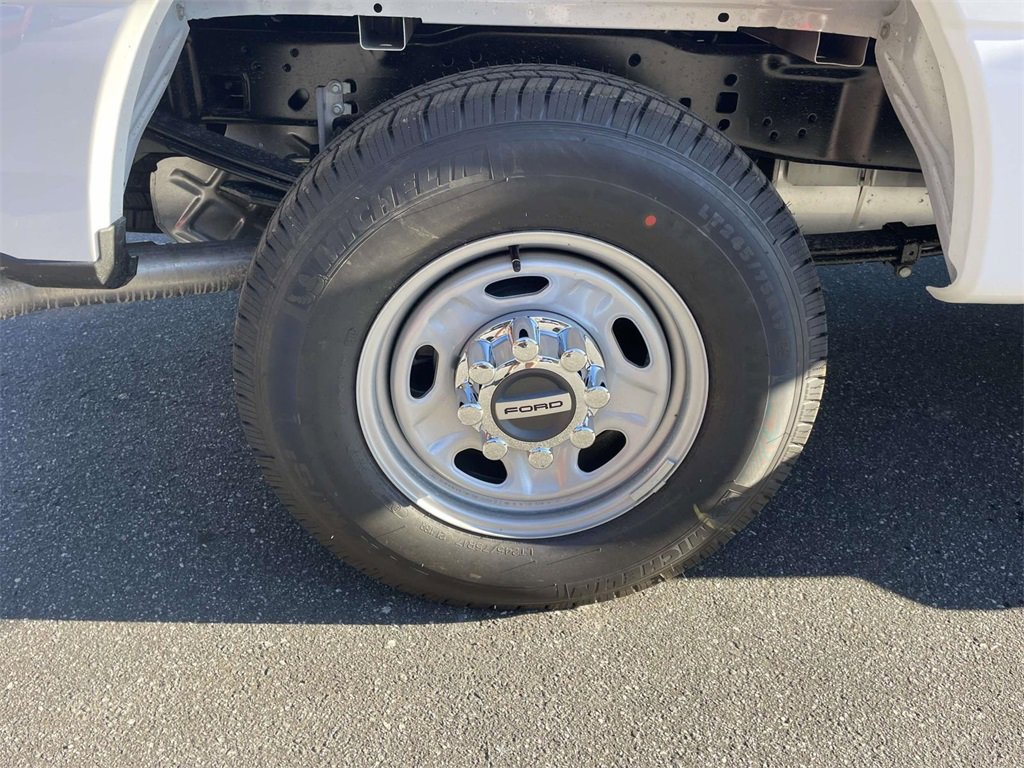 New 2026 Ford F250 XL image 8