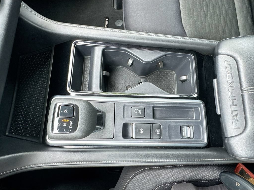 Certified 2024 Nissan Pathfinder SV FWD image 25