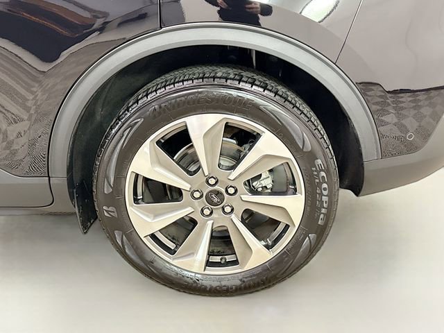 Used 2024 Ford Escape Platinum w/ Premium Technology Package image 32