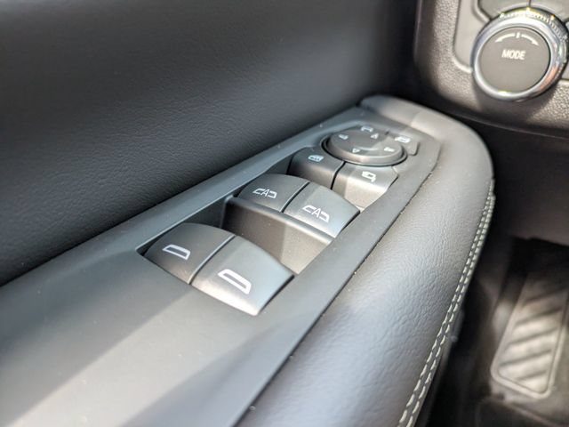 New 2026 GMC Yukon Elevation AWD/4WD image 31