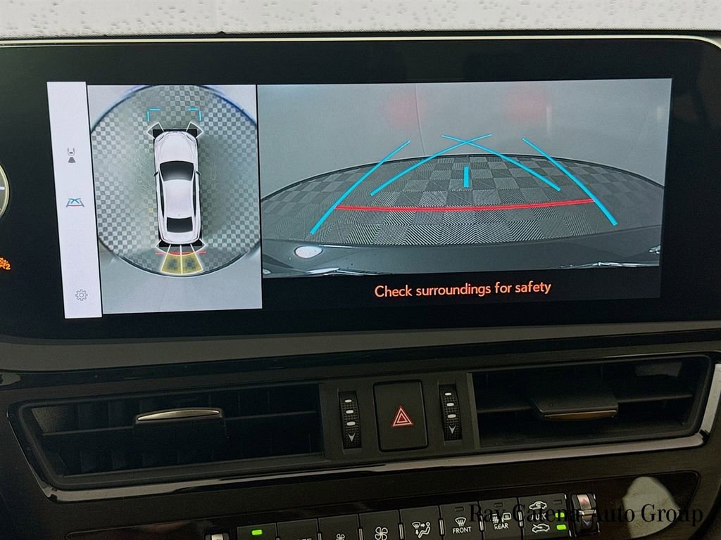 Certified 2024 Lexus ES 300h w/ Luxury Package FWD image 14