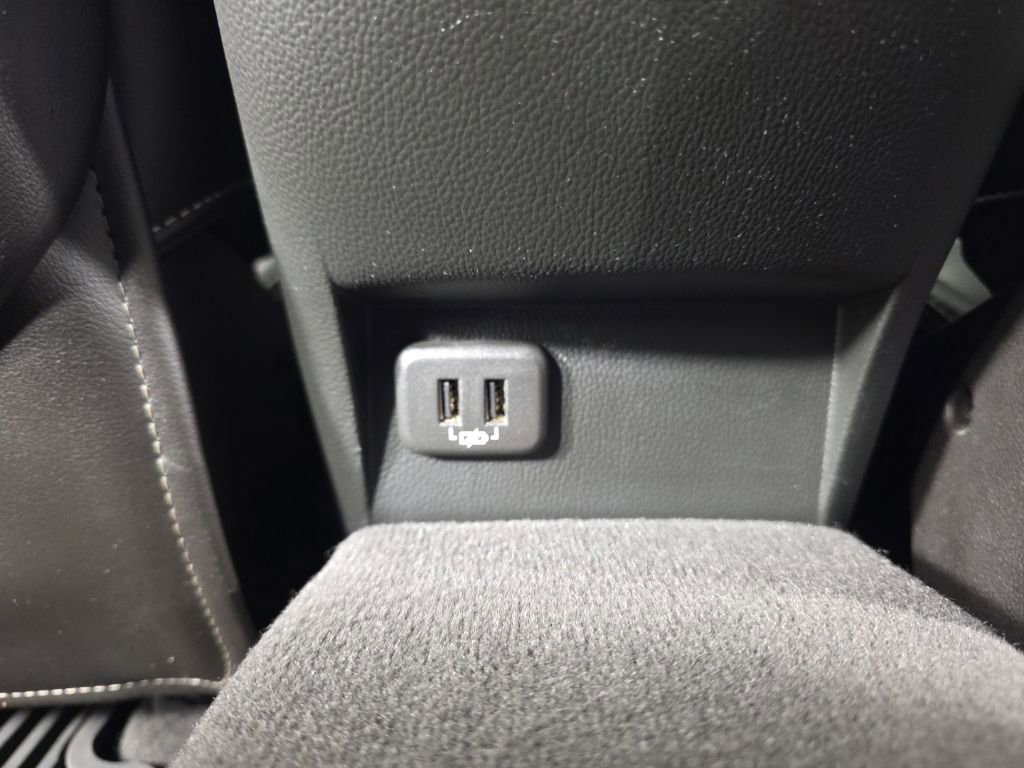 Used 2018 Cadillac XTS Luxury image 38