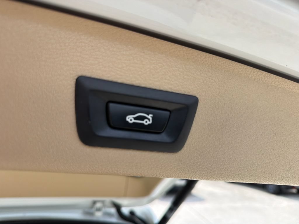 Used 2017 BMW X3 xDrive28i AWD/4WD image 35