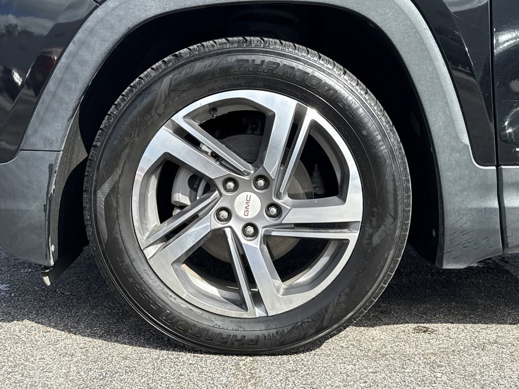 Used 2019 GMC Terrain SLT w/ Preferred Package image 9