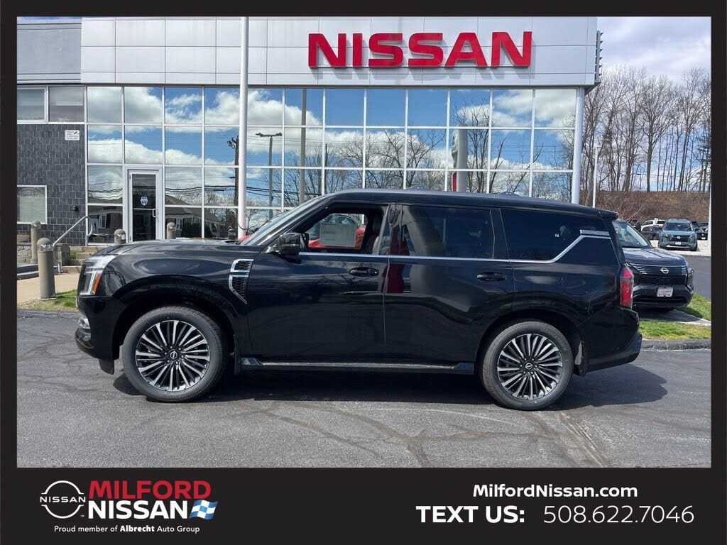 Used 2026 Nissan Armada Platinum Reserve AWD/4WD image 2