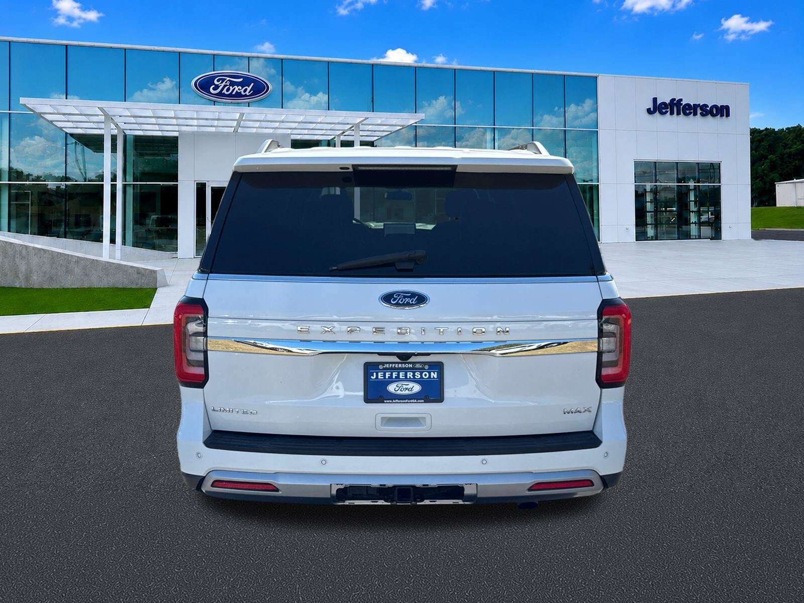 Used 2024 Ford Expedition Max Limited RWD image 6