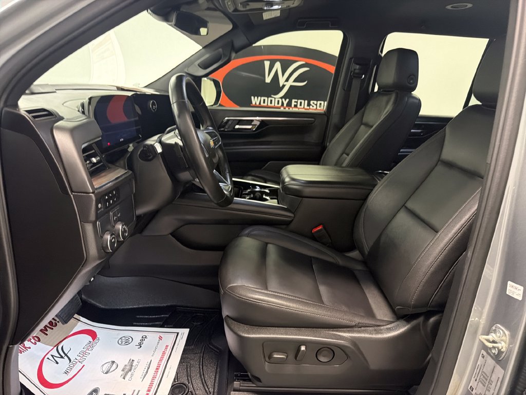 Used 2025 Chevrolet Tahoe LT RWD image 13