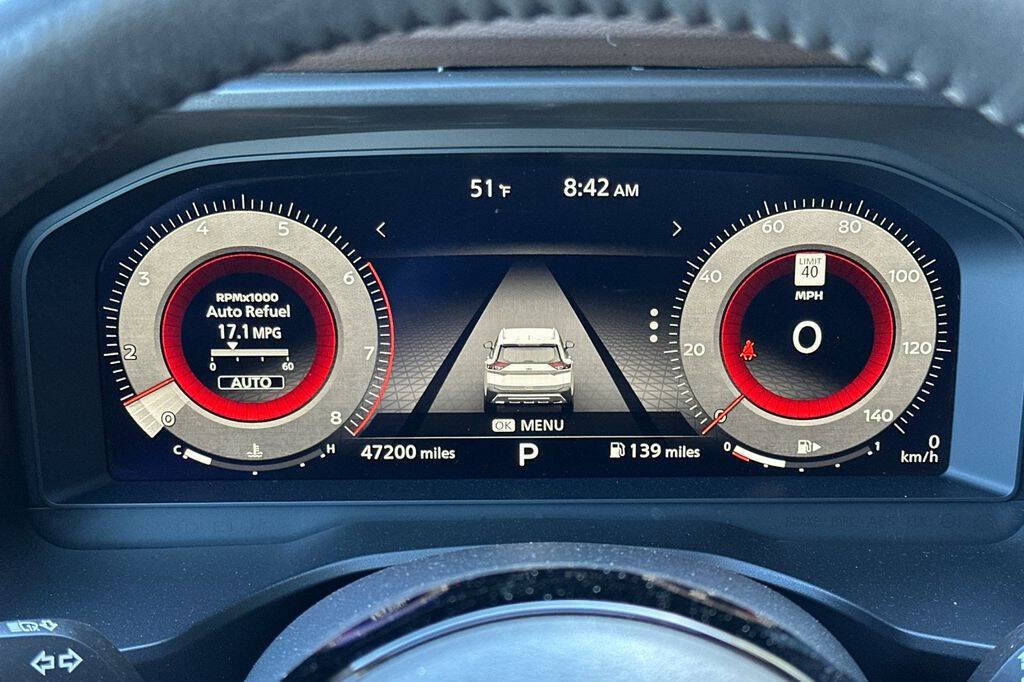 Used 2021 Nissan Rogue Platinum image 25