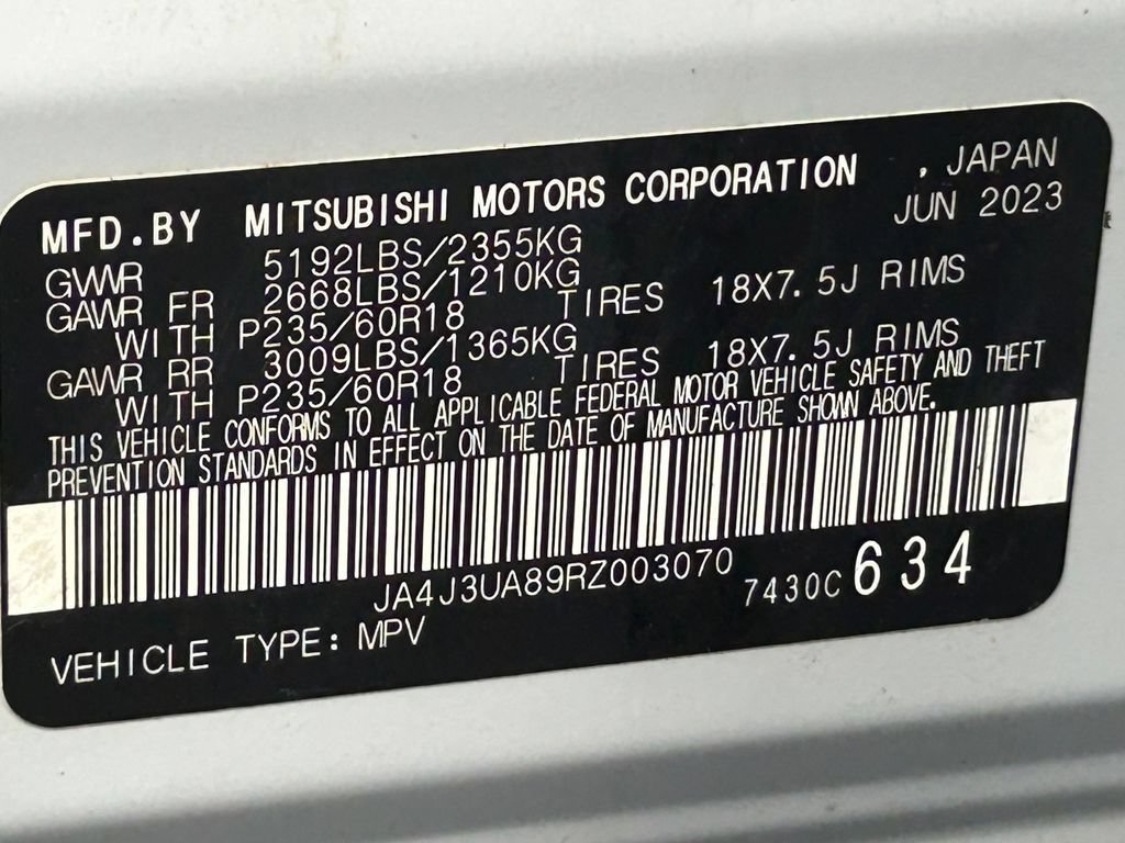 Used 2024 Mitsubishi Outlander ES FWD image 39