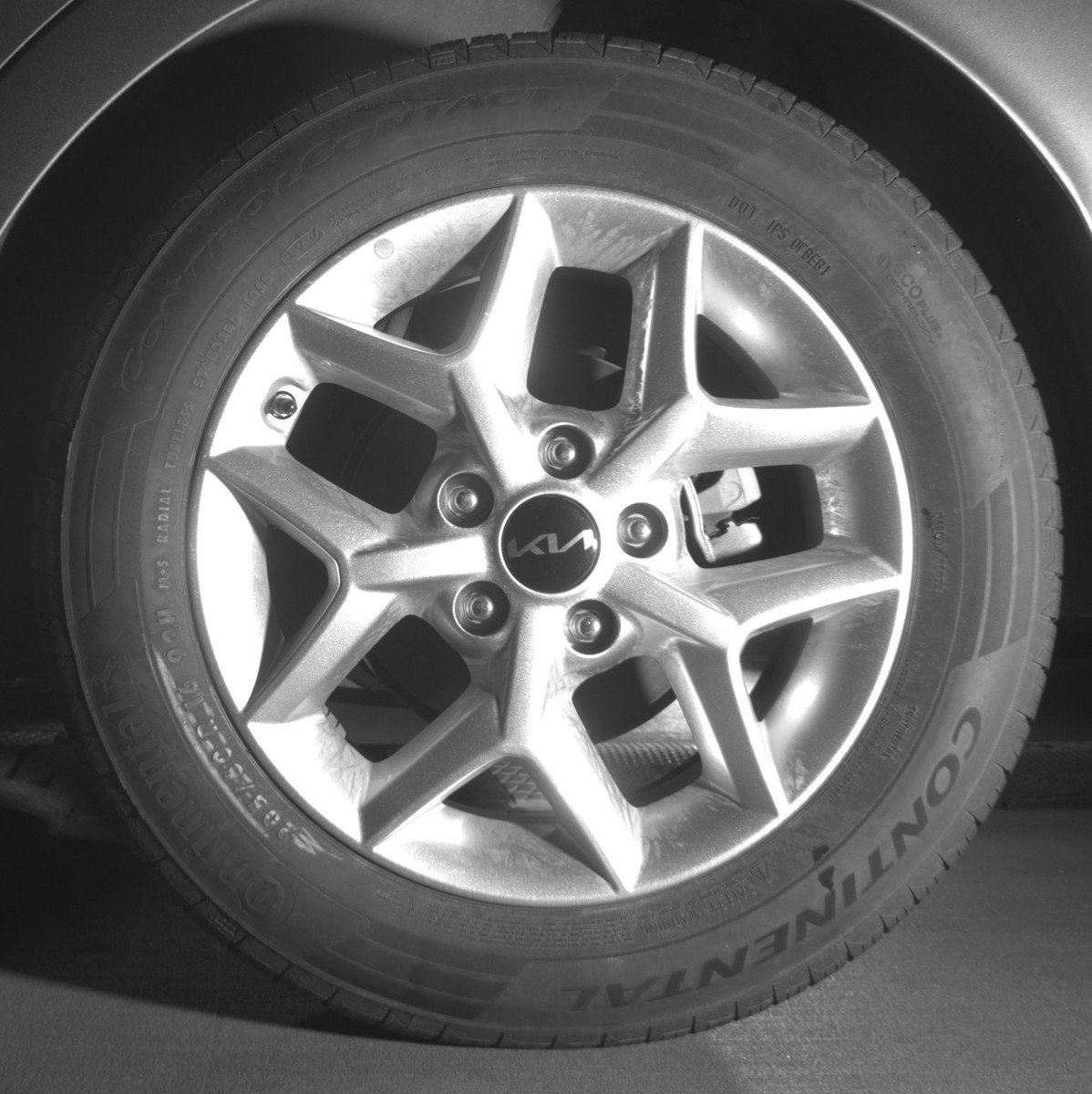 Used 2025 Kia Soul LX w/ LX Technology Package FWD image 14
