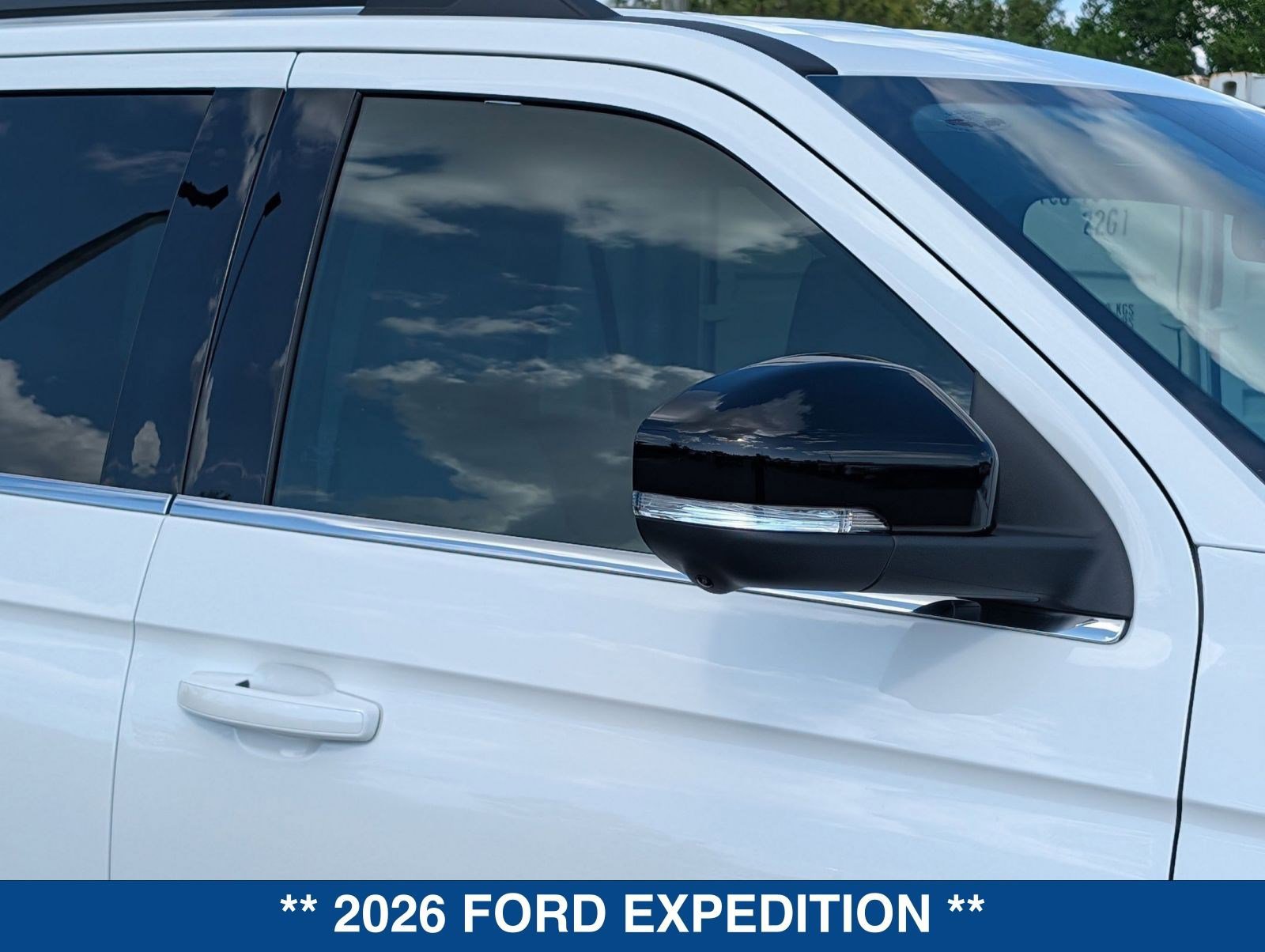 New 2026 Ford Expedition Active image 11