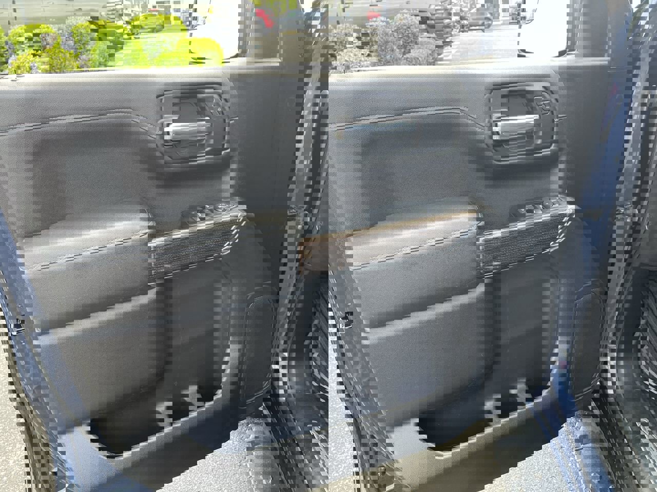 Used 2021 Chevrolet Silverado 1500 RST image 21