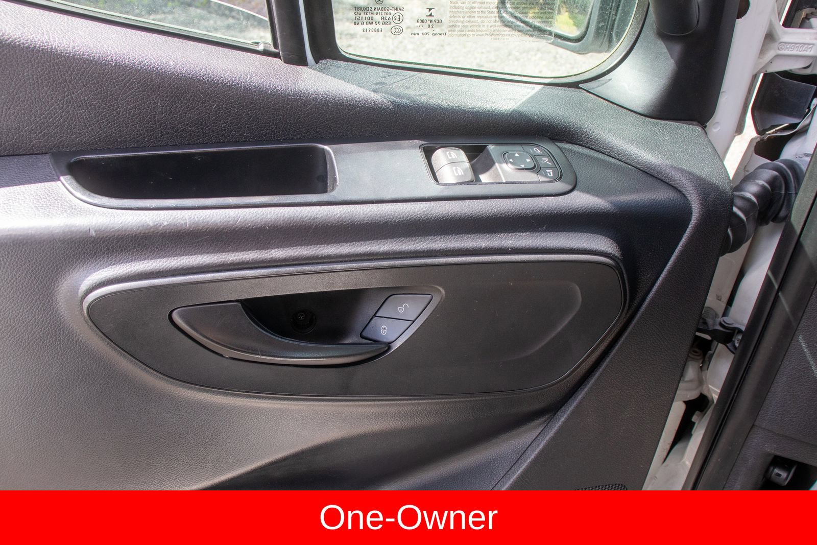 Used 2021 Mercedes-Benz Sprinter 2500 w/ Driver Convenience Package image 20