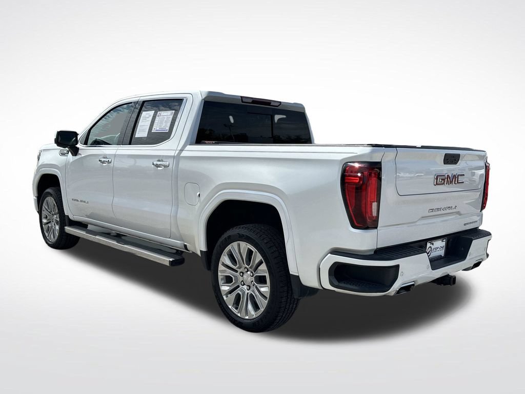 Used 2022 GMC Sierra 1500 Denali w/ Denali Premium Package AWD/4WD image 5