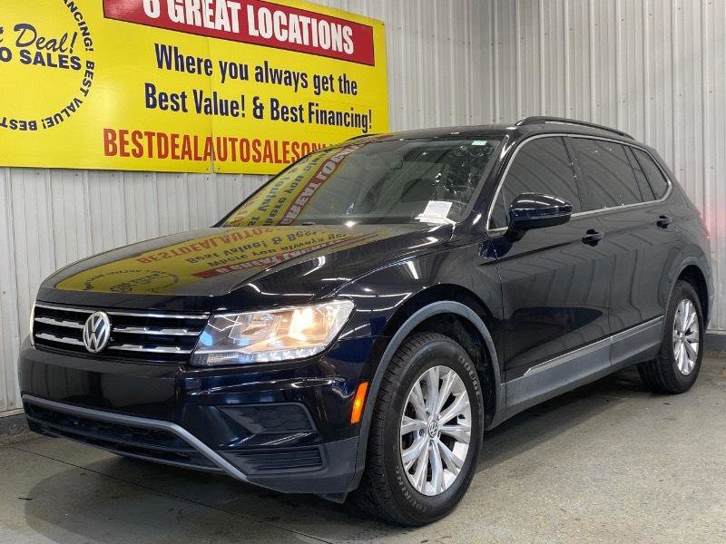 Used 2018 Volkswagen Tiguan SEL image 3