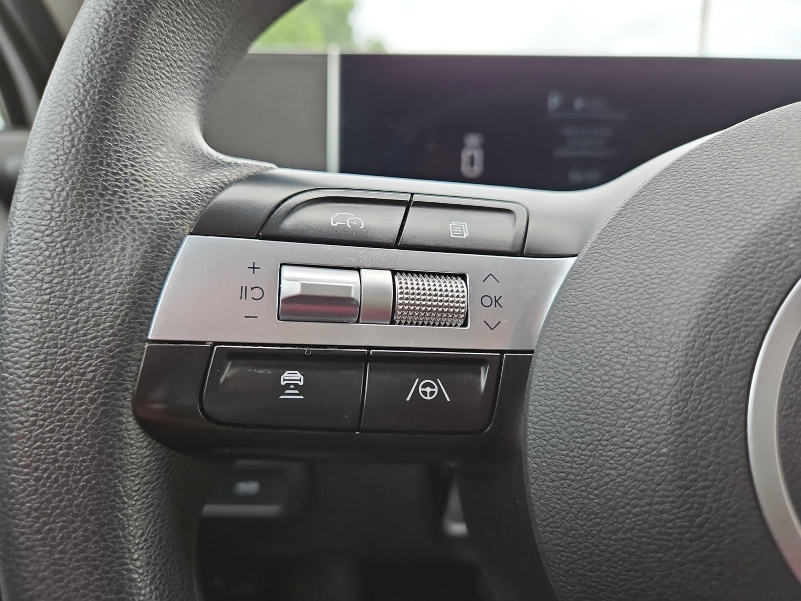 Used 2025 Hyundai Sonata SEL FWD image 25