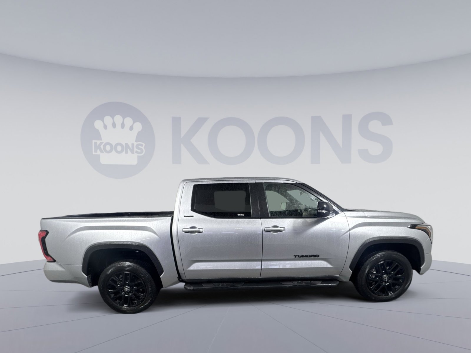 Used 2025 Toyota Tundra Limited image 8