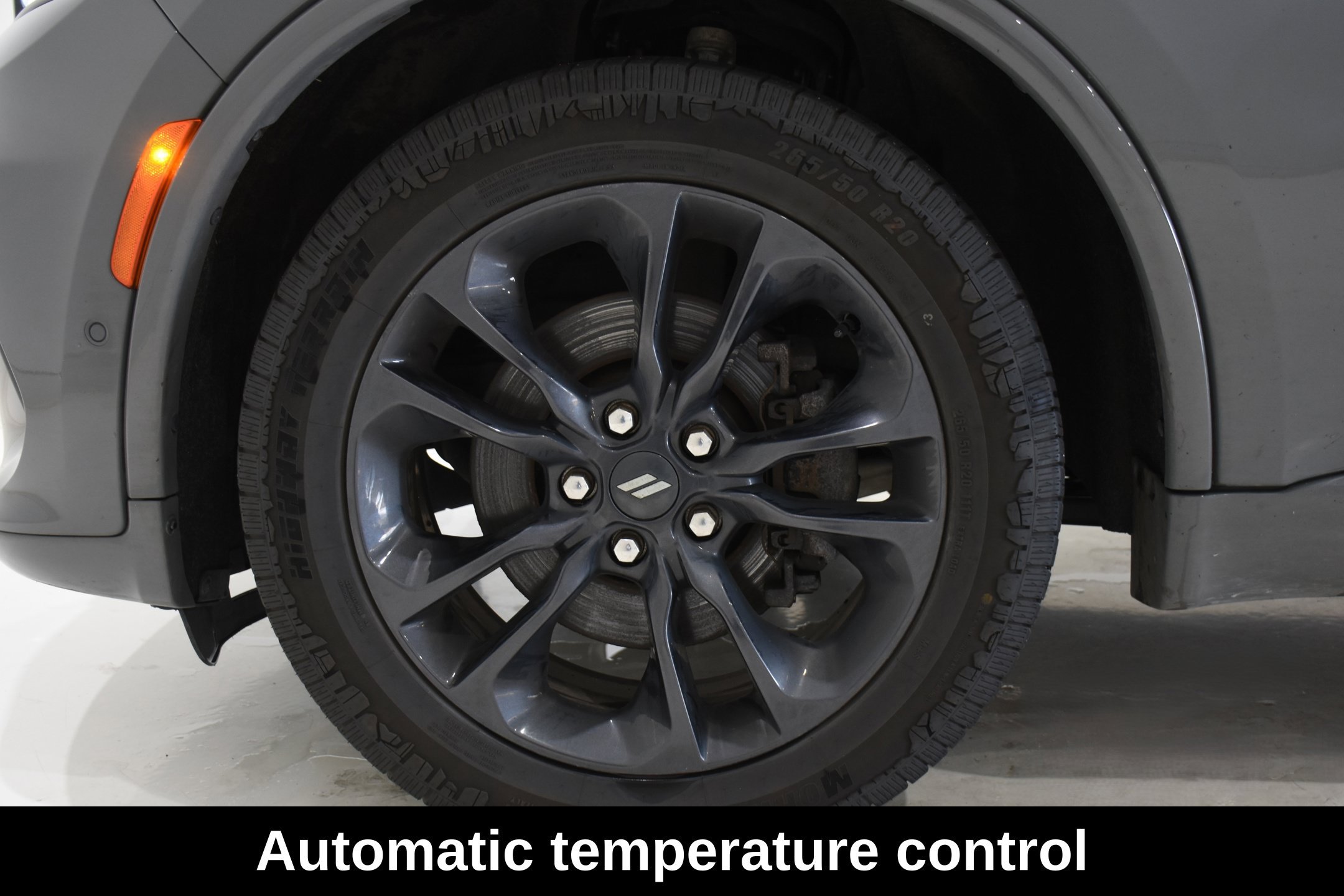 Used 2023 Dodge Durango R/T AWD/4WD image 9