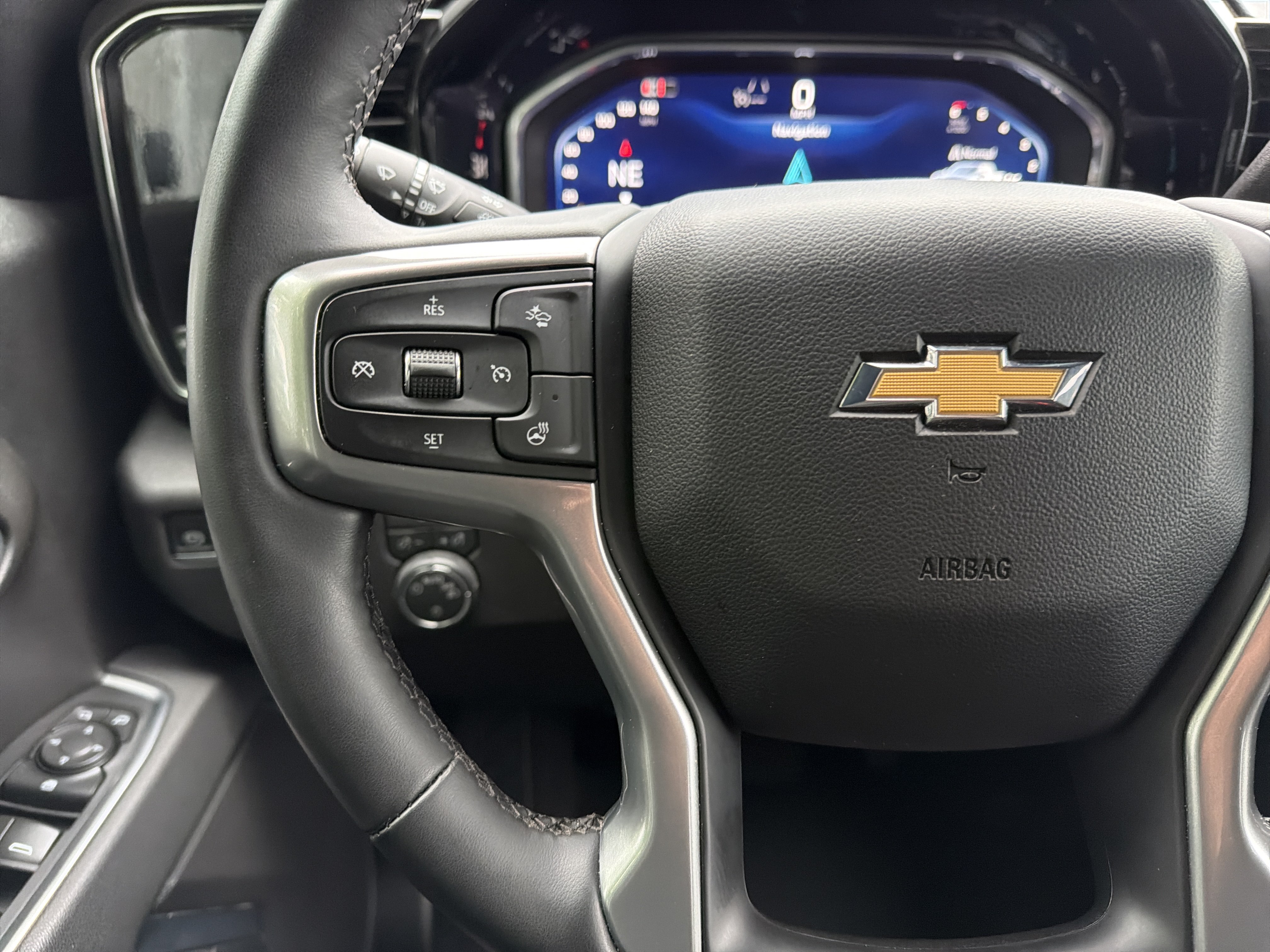 Used 2026 Chevrolet Silverado 1500 LT AWD/4WD image 19