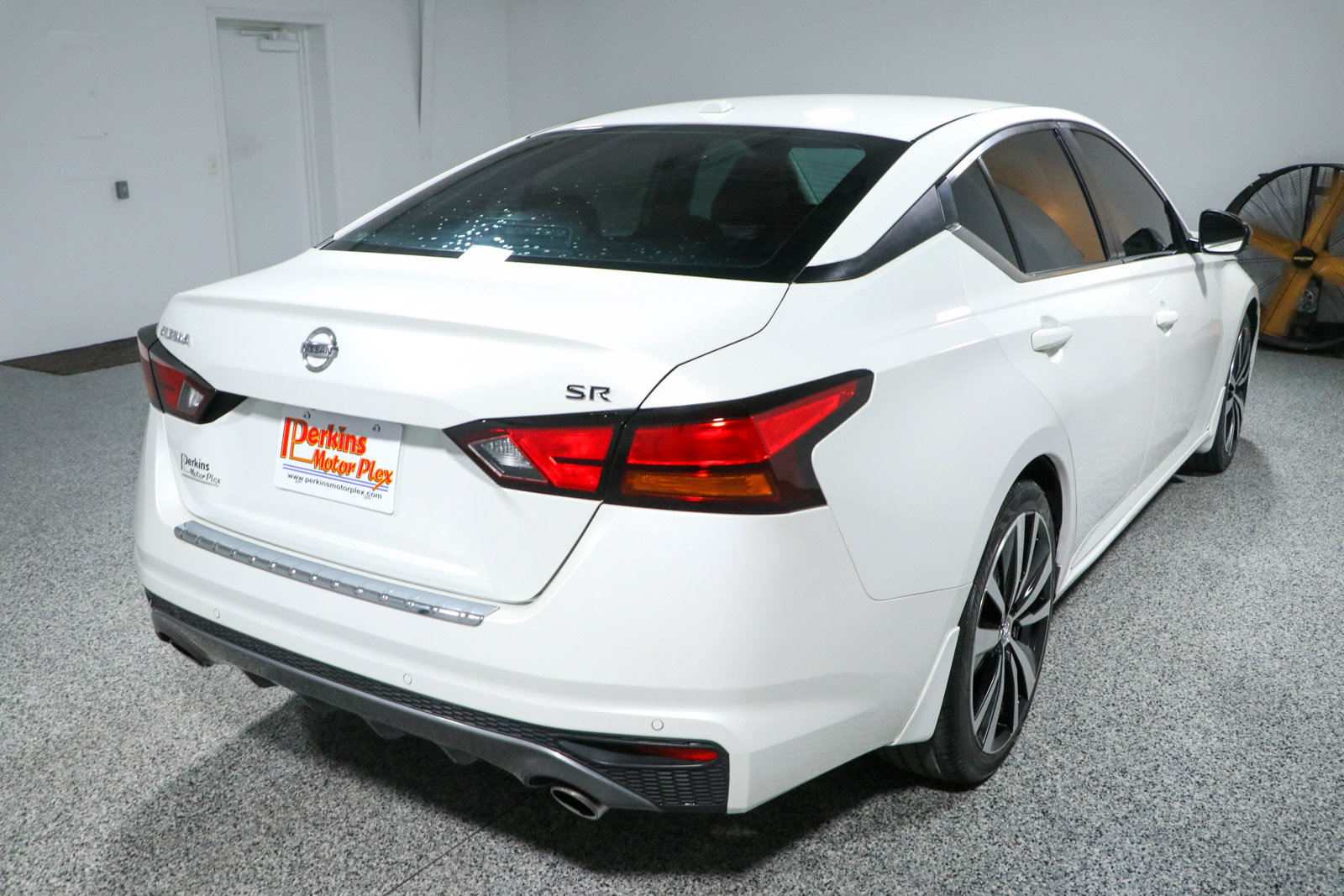 Used 2021 Nissan Altima 2.5 SR w/ SR Premium Package FWD image 7