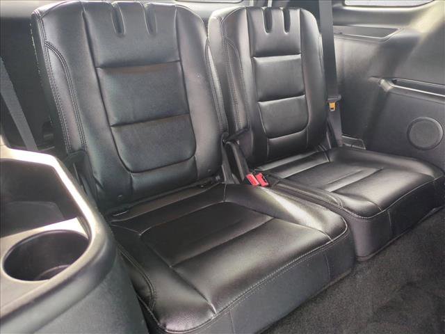 Used 2016 Ford Explorer XLT w/ Equipment Group 202A image 21