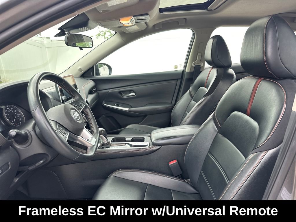 Used 2023 Nissan Sentra SR w/ SR Premium Package FWD image 21