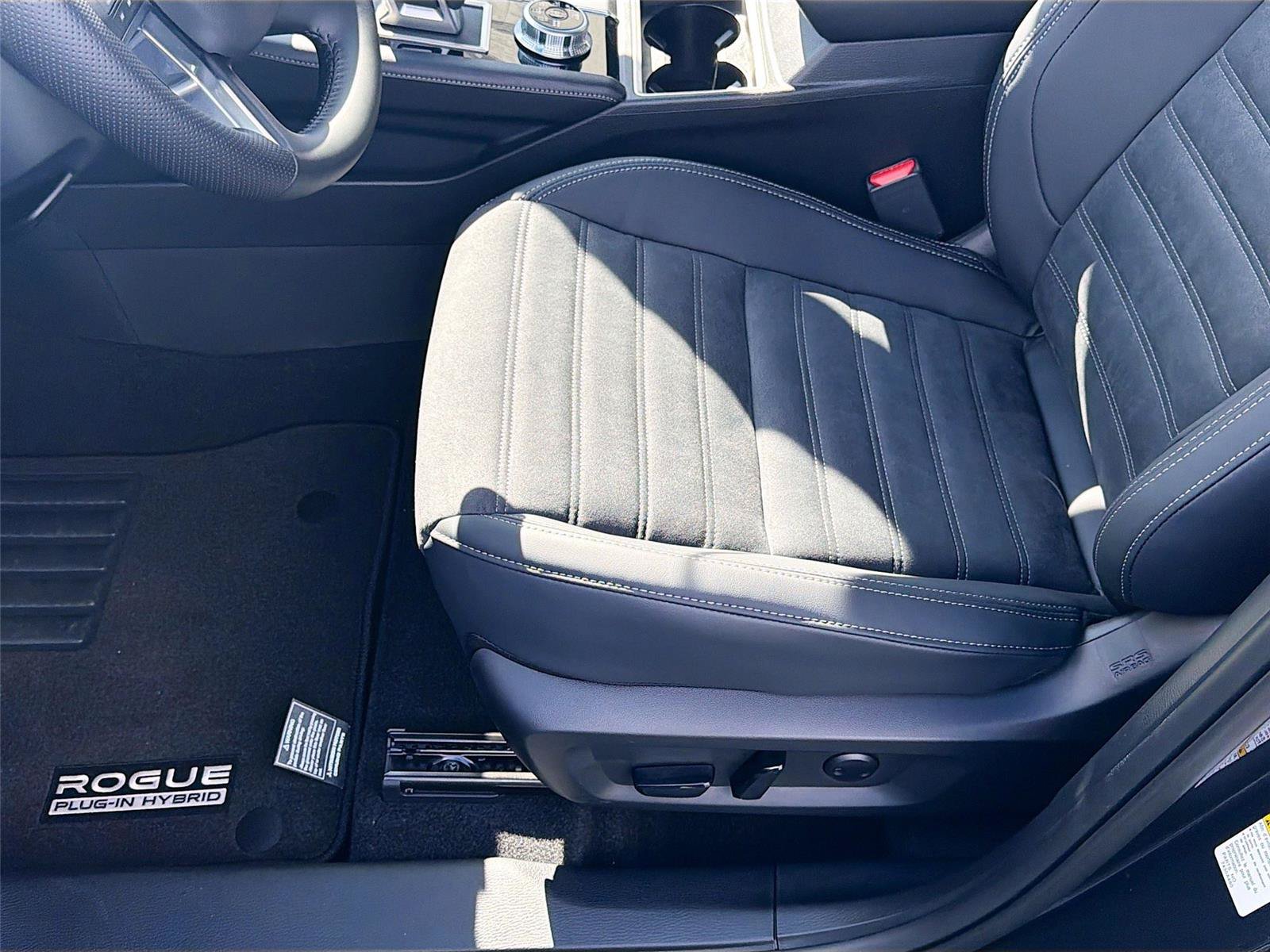 New 2026 Nissan Rogue SL AWD/4WD image 19