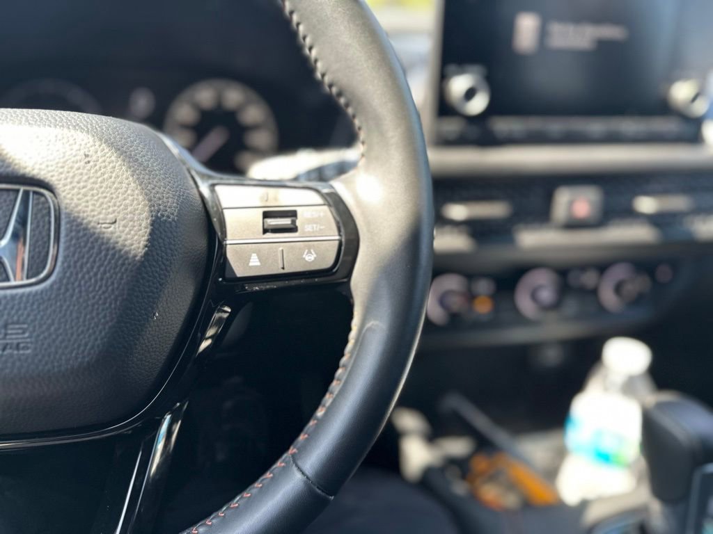 Used 2024 Honda HR-V Sport image 8