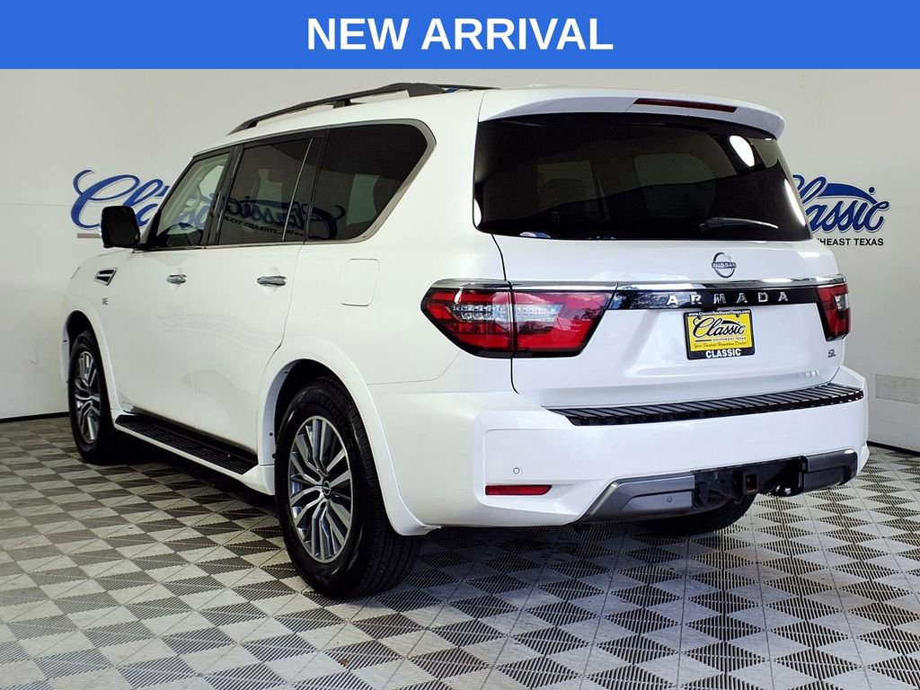 Used 2022 Nissan Armada SL w/ Captain's Chairs Package image 2