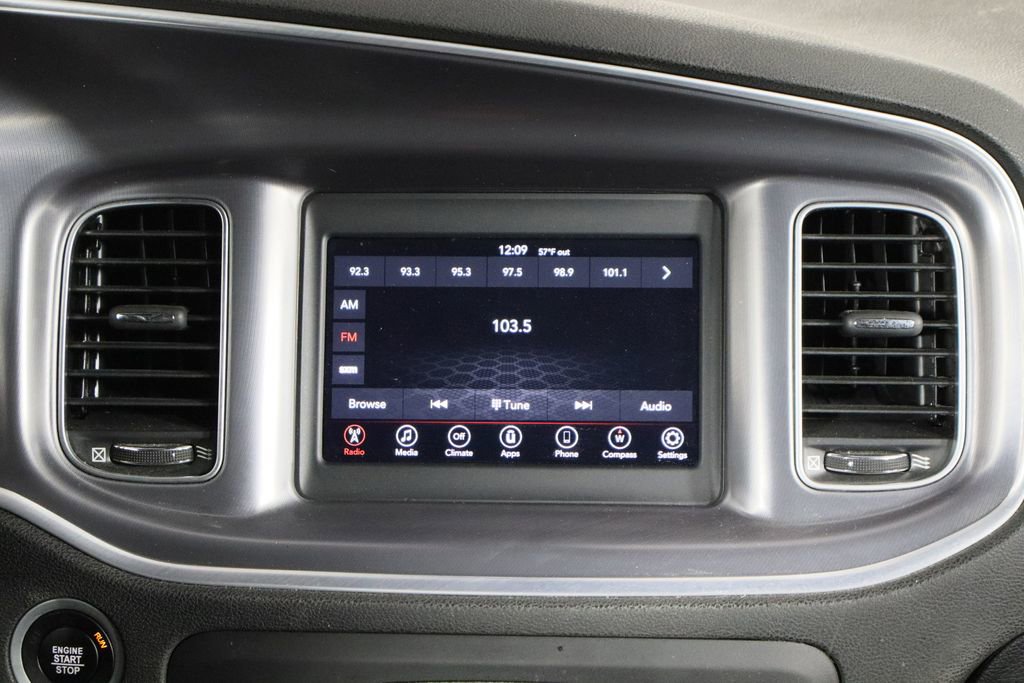 Used 2020 Dodge Charger SXT image 23