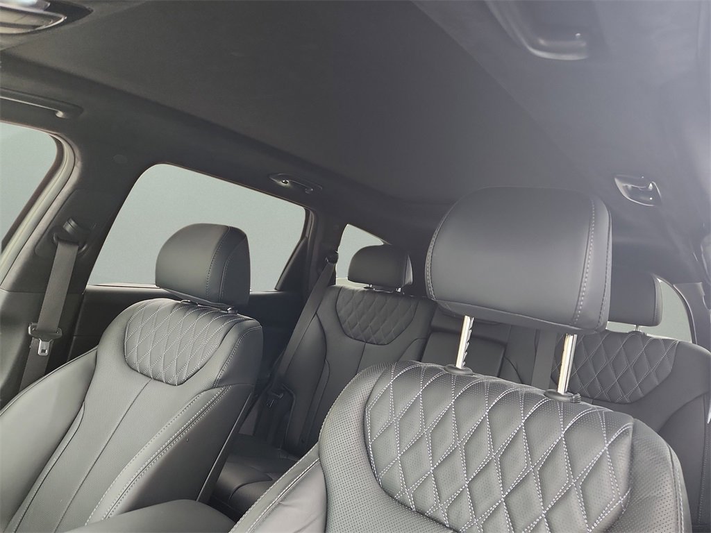 Certified 2023 Hyundai Santa Fe Calligraphy image 17