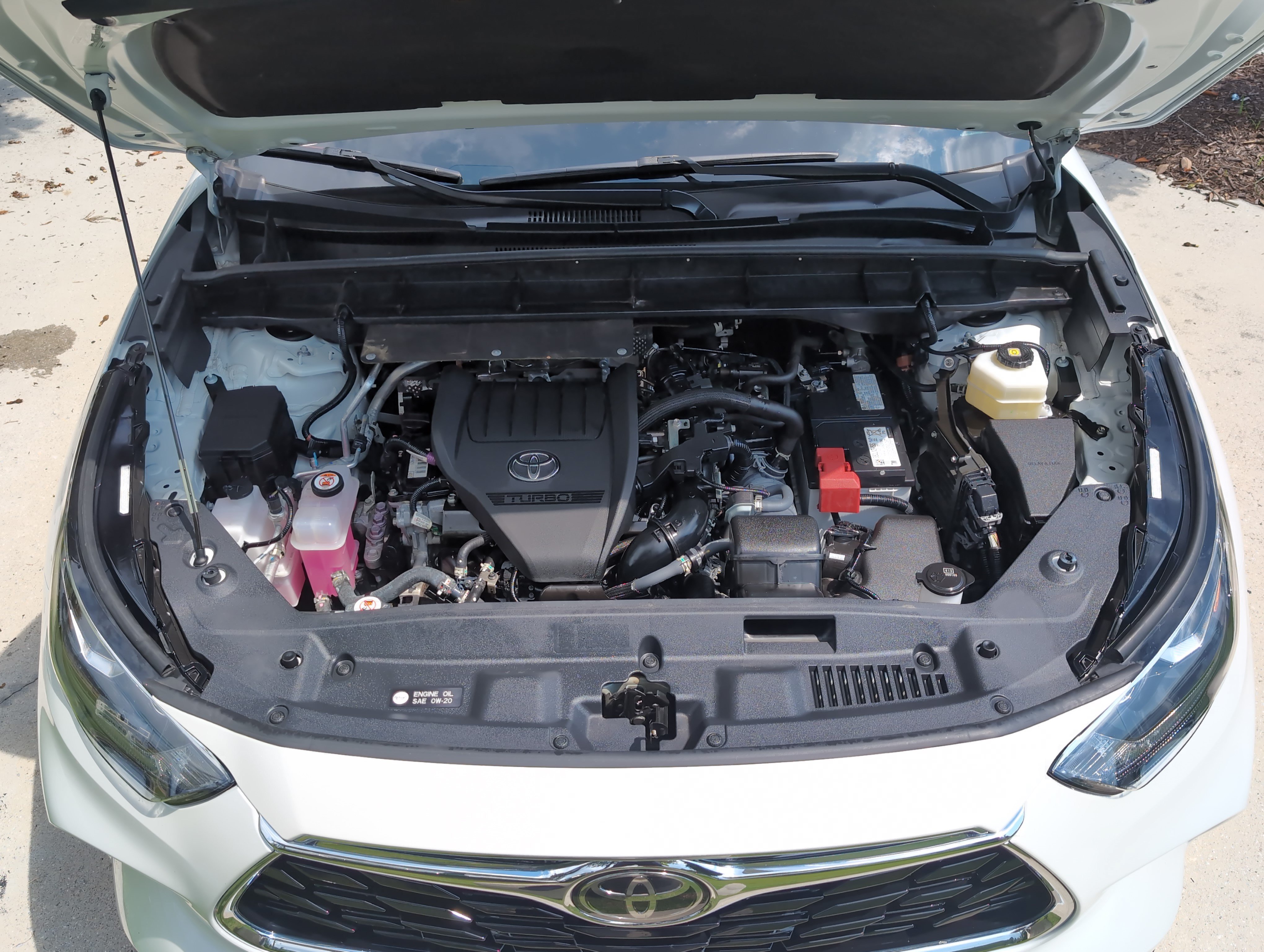 Used 2023 Toyota Highlander Limited FWD image 35