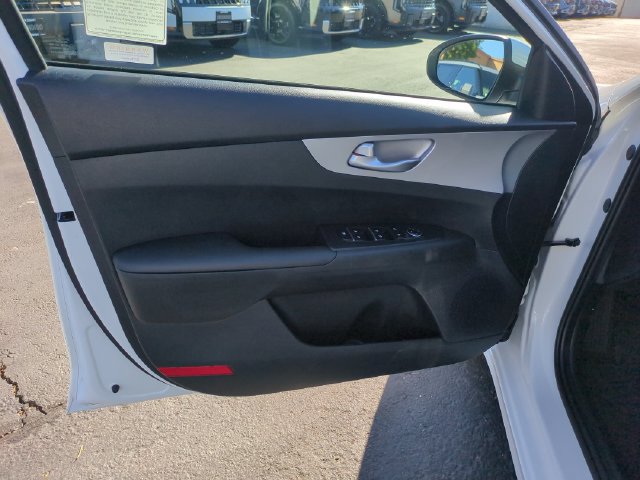 Certified 2023 Kia Forte LXS FWD image 12