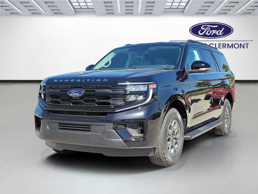 New 2026 Ford Expedition Active image 2
