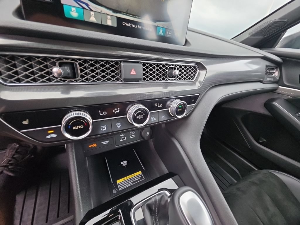 Certified 2024 Acura Integra A-Spec FWD image 21