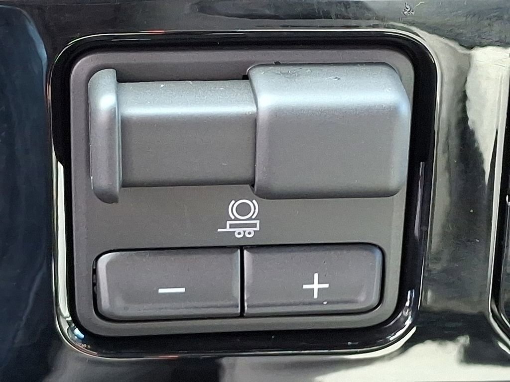 Used 2026 GMC Sierra 2500 SLE w/ Preferred Package image 26