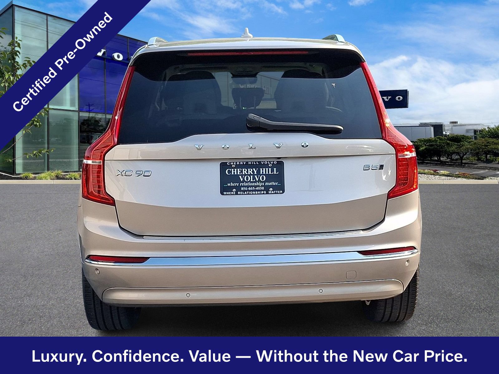 Certified 2025 Volvo XC90 B5 Core w/ Climate Package AWD/4WD image 6