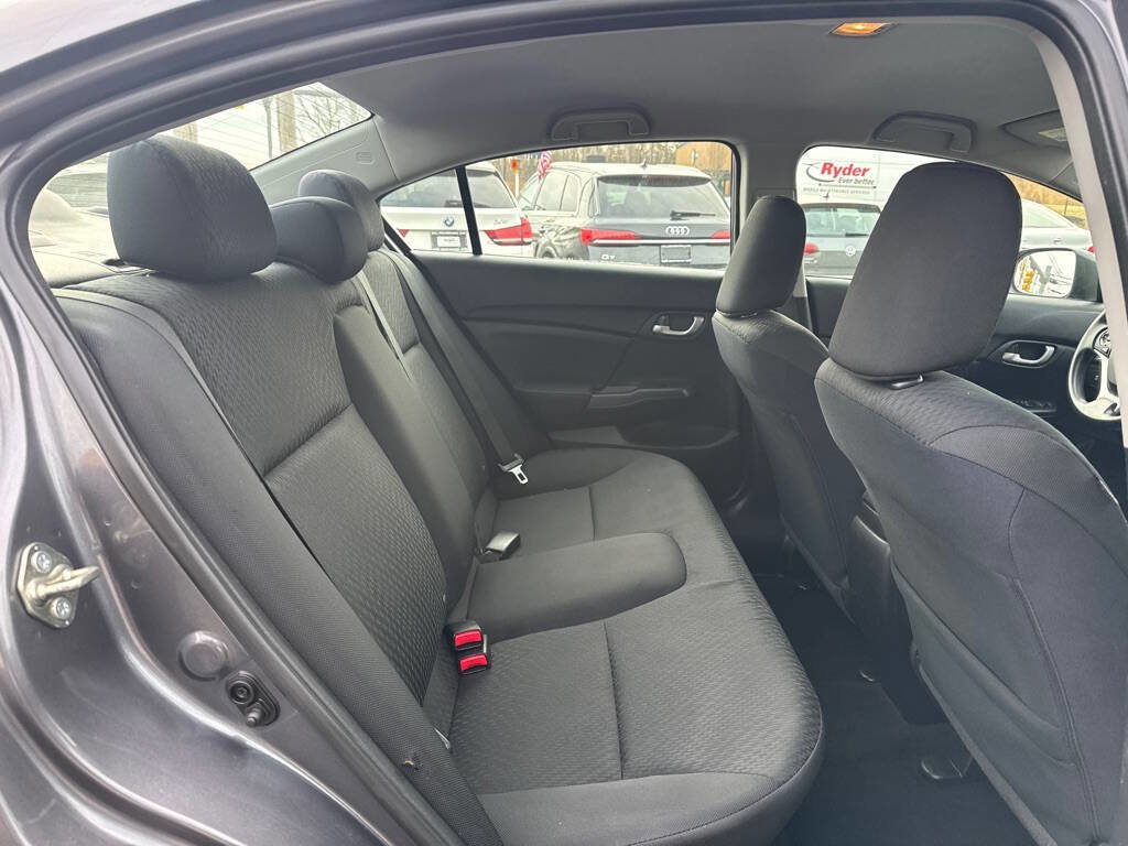 Used 2015 Honda Civic SE image 13