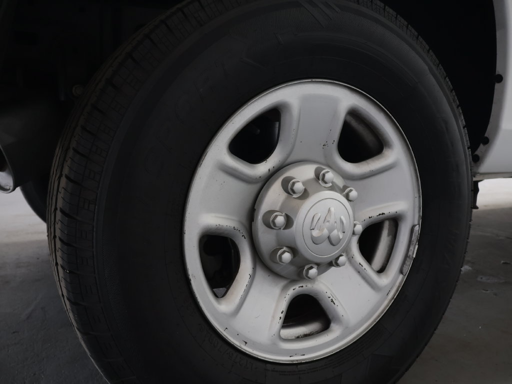 Used 2016 RAM 2500 Tradesman RWD image 29