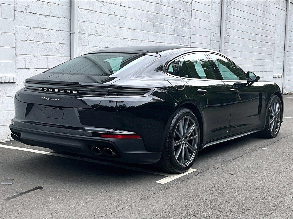 Certified 2025 Porsche Panamera 4 AWD/4WD image 17