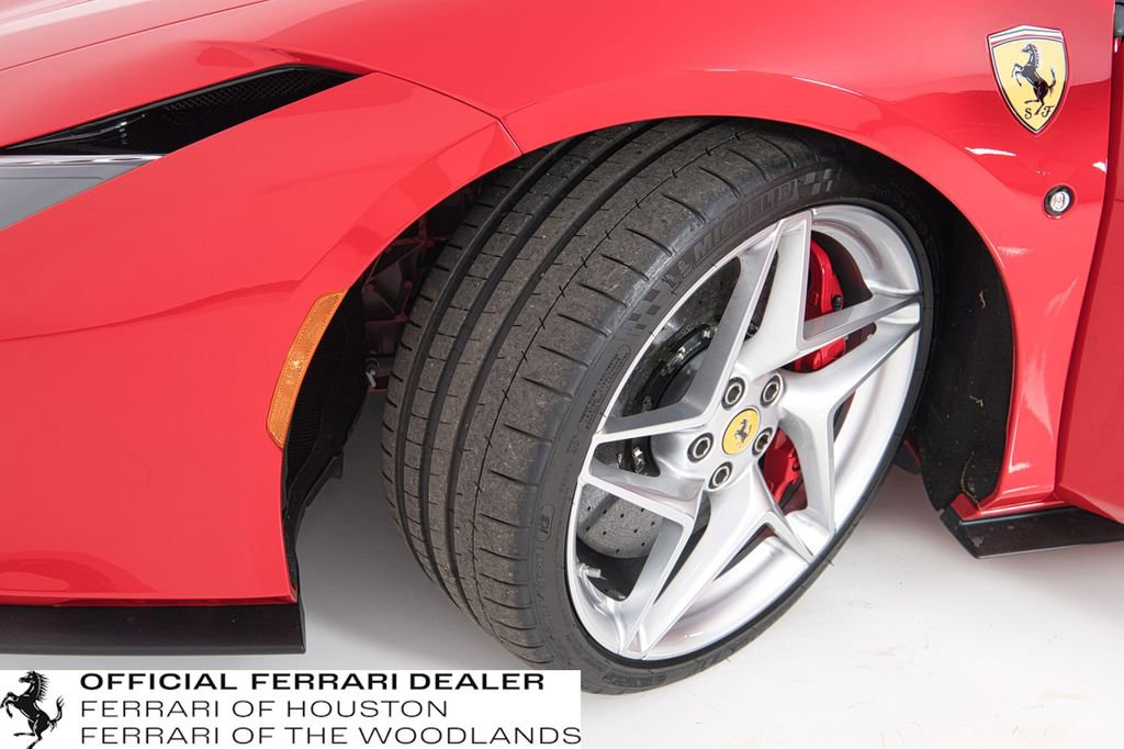 Used 2023 Ferrari F8 Tributo image 21