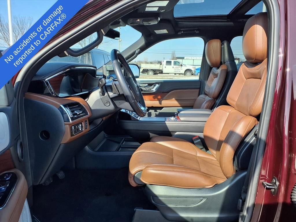 Used 2023 Lincoln Navigator Reserve image 19